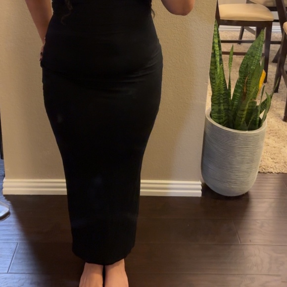 Dress - Picture 3 of 3